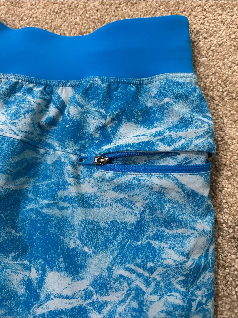 Lululemon Men’s T.H.E. Short —-9